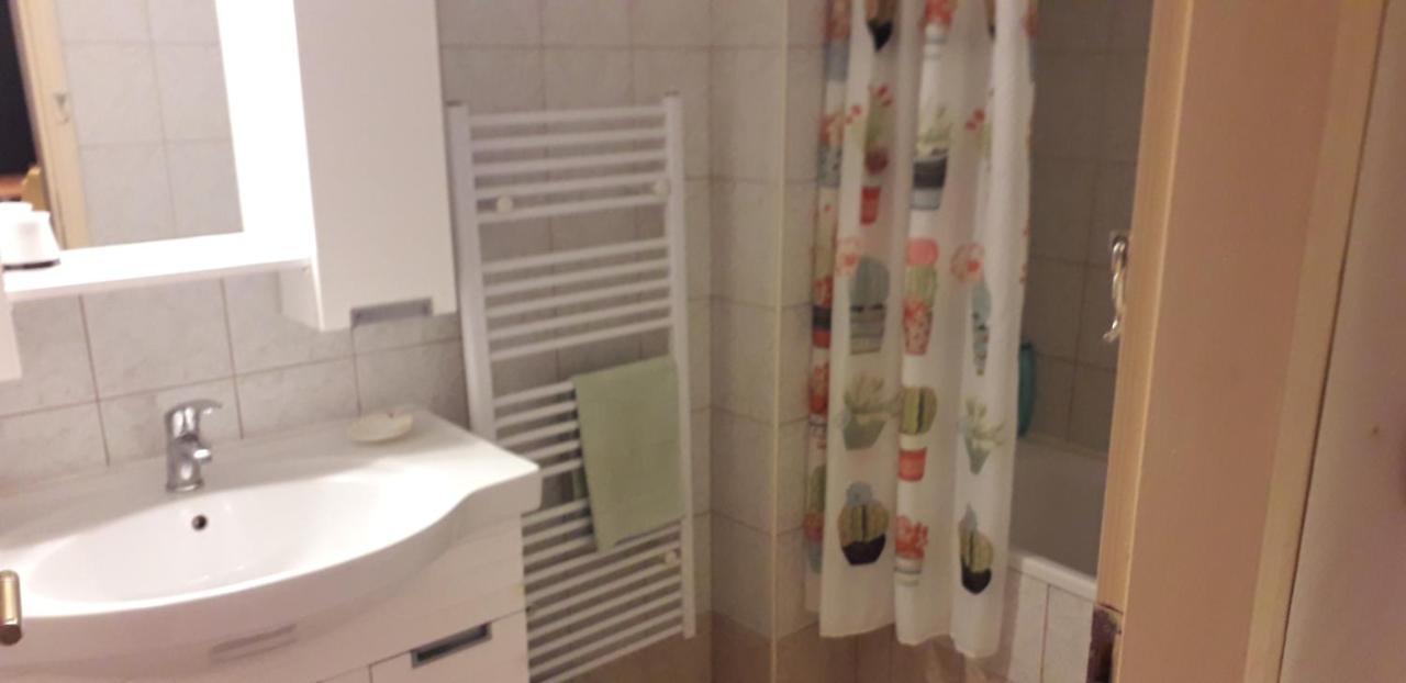 Safe & Cool Apartment Candia Esterno foto